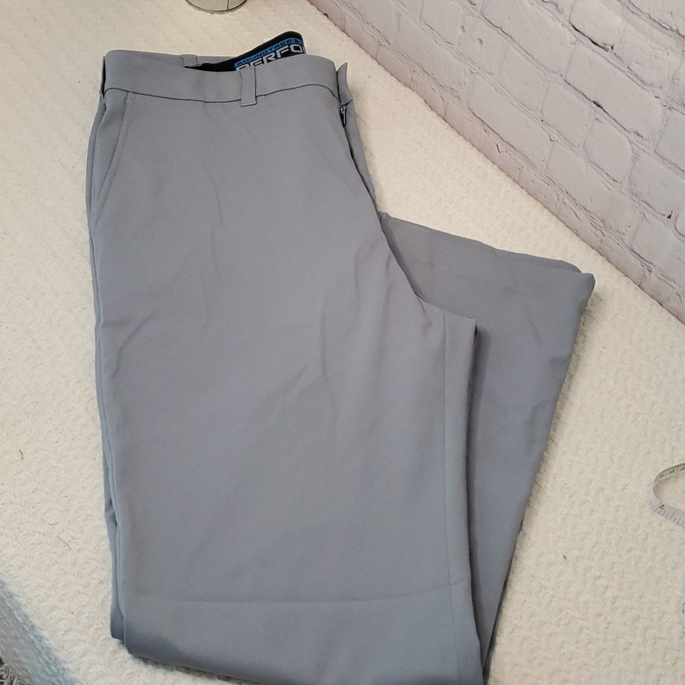 Roundtree & Yorke Performance work play pants